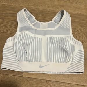 Tight top. For workout.